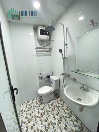 75m Xây 5 Tầng Dòng Tiền 650 Triệu 1 Năm. Giá 11,5 Tỷ. Chính Chủ Mót Bán Nhà Xuân Thủy Cầu Giấy.