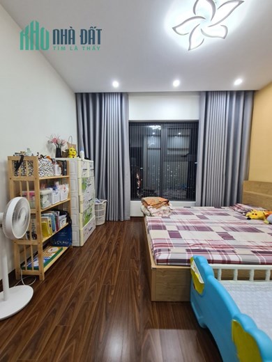 Căn hộ 104m2, 3 ngủ, 2 wc, tòa Gold Tower, 275 Nguyễn Trãi, suất ngoại giao, tặng nội thất gần 2 tỷ