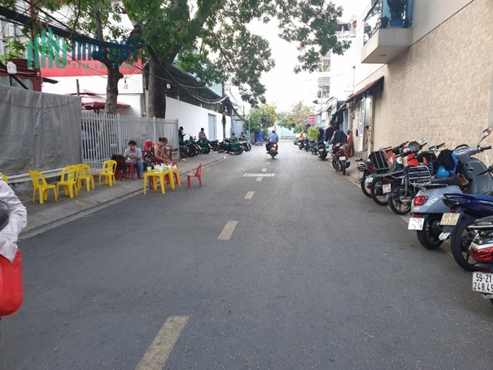Bán nhà Nguyễn Thị Thập - Quận 7, 100m2, 7 tỷ, 12m ra hẻm 10m, gần ngay Big C