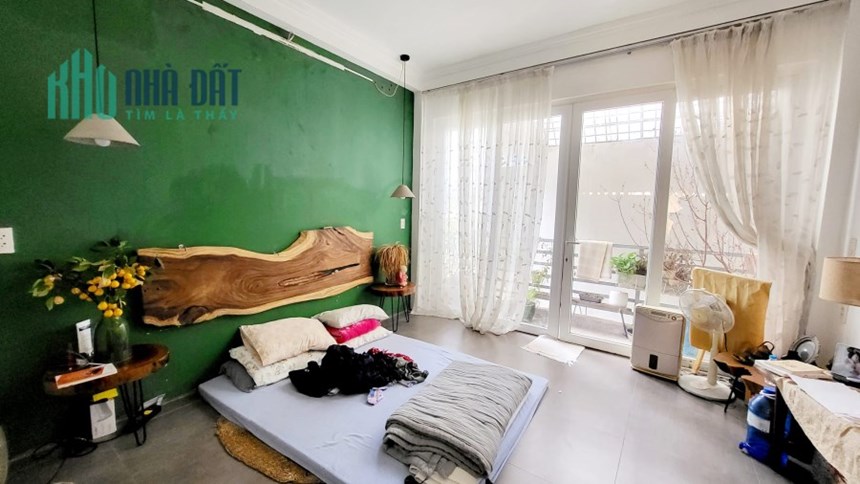 BÁN NHÀ NGÕ GỐC ĐỀ- CỰC HIẾM - NGÕ NÔNG RỘNG THOÁNG - 40M RA MẶT NGÕ Ô TÔ TRÁNH - GẦN TRƯỜNG - GẦN