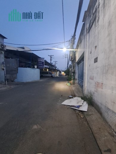 GẤP BÁN NHÀ SÁT MẶT TIỀN LÊ VĂN QUỚI_BÌNH TÂN_NHỈNH 5 TỶ.