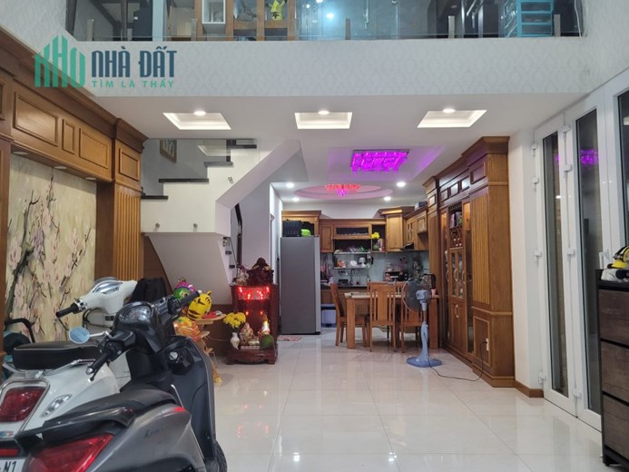 NGỘP BANK BÁN GẤP - BIỆT THỰ MINI 5 TẦNG THEO KIẾN TRÚC CHÂU ÂU TUYỆT ĐẸP CHỈ 6.5 TỶ