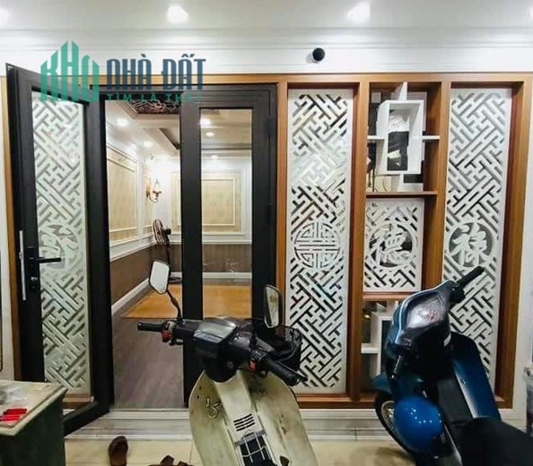 Bán nhà ngõ 230 Phố ĐỊNH CÔNG THƯỢNG, diện tích 33m2, giá 3,1 tỷ