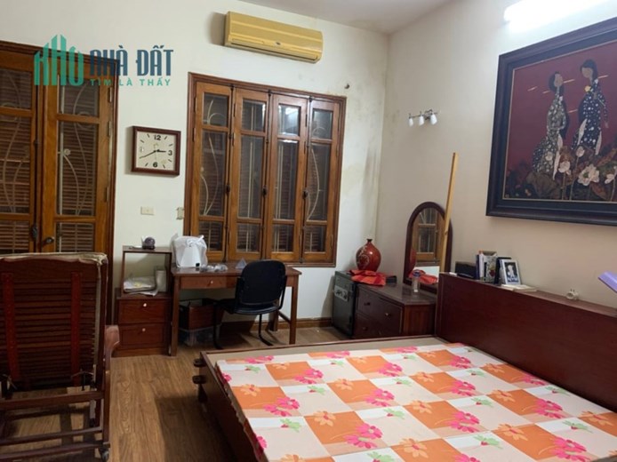 Cho thuê nhà nguyên căn, CHDV, Hoàng Tăng Bí 70m2, 4T, 7N, 10 tr, Bắc Từ Liêm.
