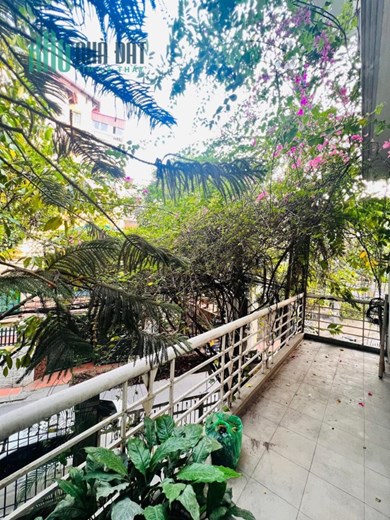 Biệt thự mini sân vườn Ngọc Thuỵ-Long Biên, 110m x 5tầng, 2 mặt ôtô