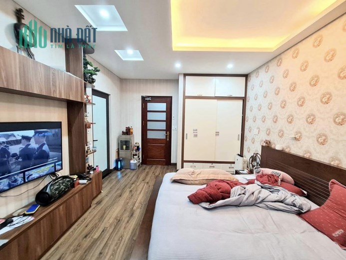 Bán nhà Khương Đình 60m2, 5T, MT 5m LÔ GÓC - Ô TÔ ĐỖ - 6PN CỰC ĐẸP