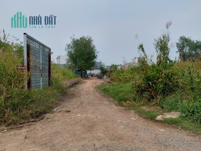 Bán lô góc 55,3m2 xã Nhơn Đức, huyện Nhà Bè, SHR, 500tr. Lh:0988009393