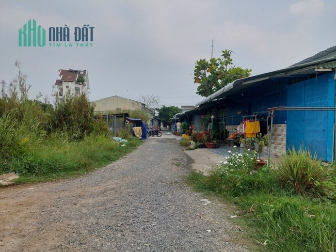 Bán lô góc 55,3m2 xã Nhơn Đức, huyện Nhà Bè, SHR, 500tr. Lh:0988009393