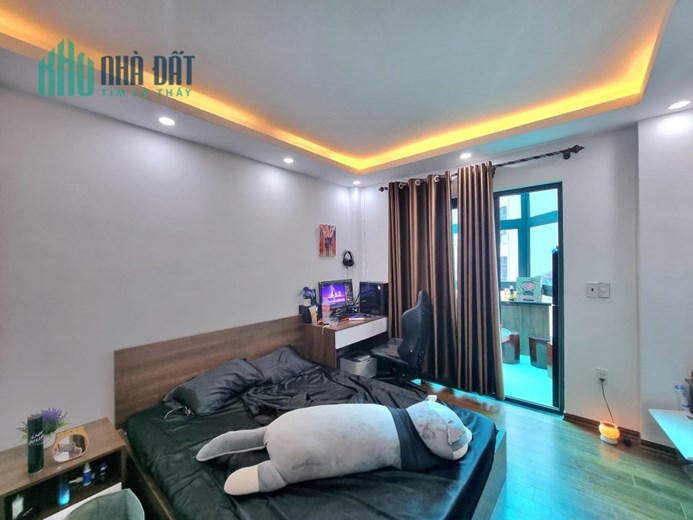 Bán nhà Hoàng Ngân, quận Thanh Xuân, 7 tầng thang máy, mới tinh, vừa ở vừa kinh doanh