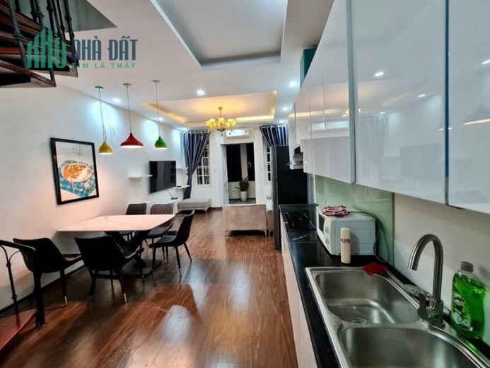 BÁN NHÀ XUÂN THUỶ- DÂN XÂY - GIÁ ĐẦU TƯ - THOÁNG TRƯỚC SAU - 38M.MT 3.8M- 4.15TỶ