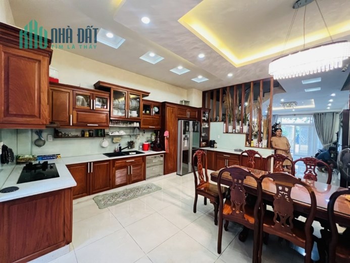 Ngộp Bán Nhà Hẻm 373 Lý Thường Kiệt - HXH 70m2