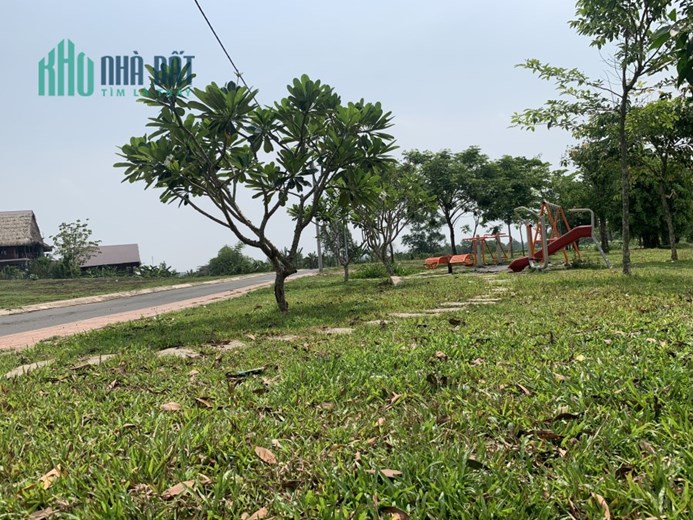 Đất nền sổ hồng kề dự án khu du lịch Sơn Tiên