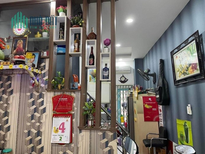 Nhà Cần Bán Gấp,110mz,4,2mx24m, nhỉnh 3tỷ, đường An Phú Đông,Quận12.