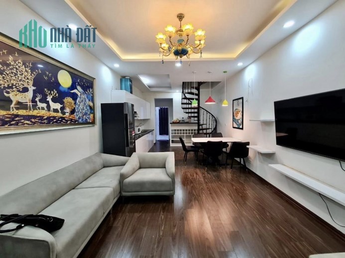 CHÍNH CHỦ BÁN PENTHOUSE DUPLEX TRẦN QUỐC HOÀN 
115M2 - CHỈ 2.55 TỶ