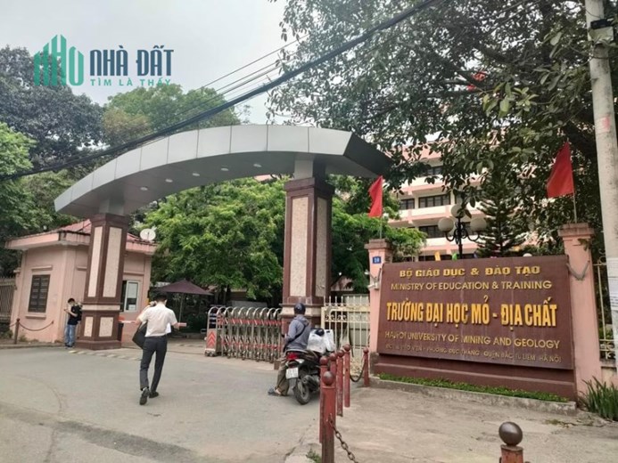 Bán nhà Phường Đức Thắng, Quận Bắc Từ Liêm, 69m2  MT 8m 4.6 tỷ 0966931622