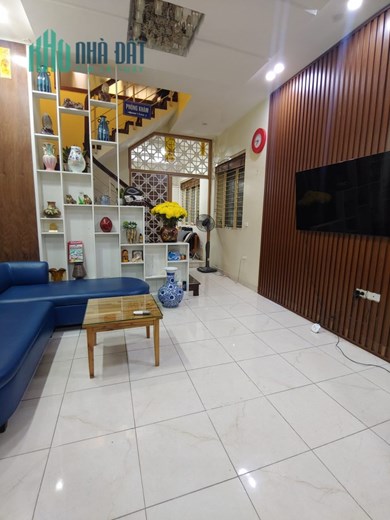 CẦN BÁN-NHÀ MẶT NGÕ-LÔ GÓC-ÔTÔ TẢI QUA NHÀ-GẦN PHỐ-53M 14xTỶ-TRẦN KHÁT CHÂN