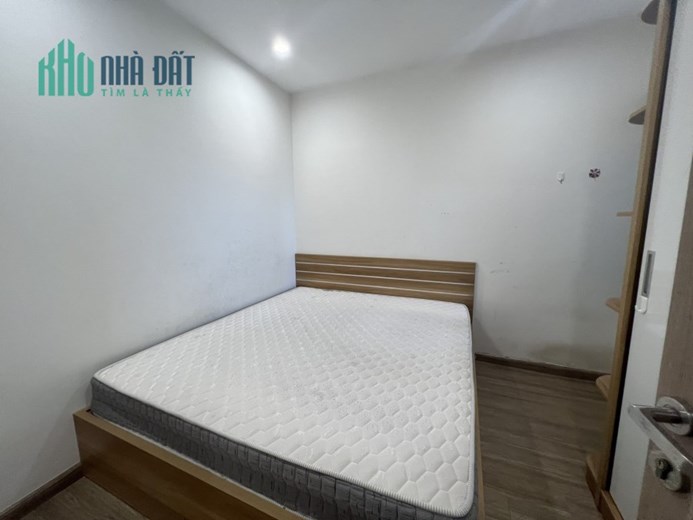 Giá có 1 0 2 căn hộ 1PN tầng trung chỉ 1.25 tỷ bao phí có đồ cơ bản tại Vinhomes Ocean Park