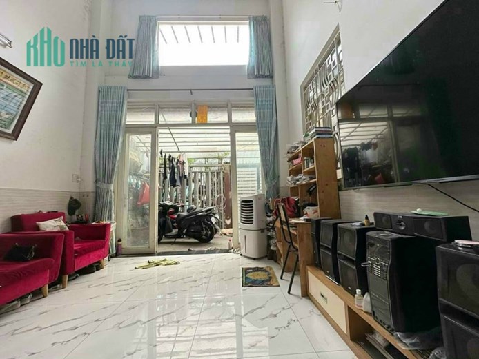 NGỘP BANK GIẢM 200 TR BÁN GẤP  HẺM XH HỒ HỌC LÃM ANLAC BTAN 62M 2 LẦU CHỈ 4,1 TỶ