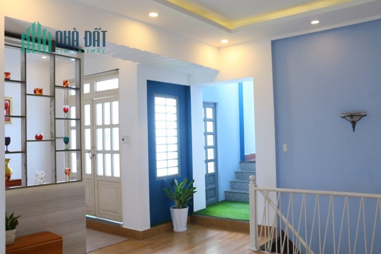 CHÍNH CHỦ BÁN NHÀ PHAN VĂN HỚN, ĐƯỜNG LỚN XE TẢI TRÁNH THÔNG SỐ ĐẸP 5 X17, CHỈ 4,7 TỶ