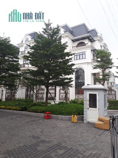 Biệt thự đơn lập cực đẹp gần công viên 18ha quận Cầu Giấy