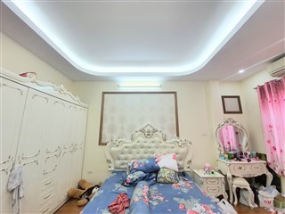 Bán nhà Đẹp Hoàng Cầu, 5 Tầng, 50m2, Ô tô, Kinh doanh, Văn Phòng, Đống Đa, 12,15 tỷ