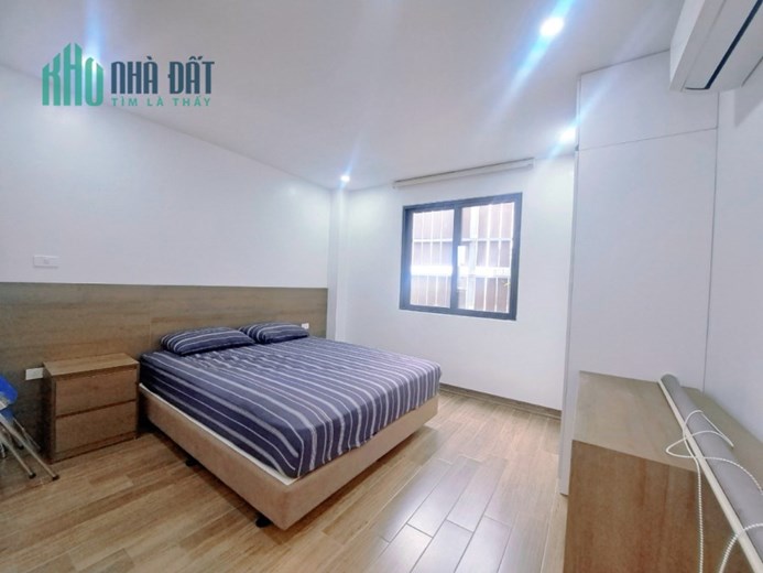 Bán Apartment Tây Hồ, 166m, 8T, gara ô tô, 27 căn hộ, DT 3 tỷ/năm, giá 33 tỷ