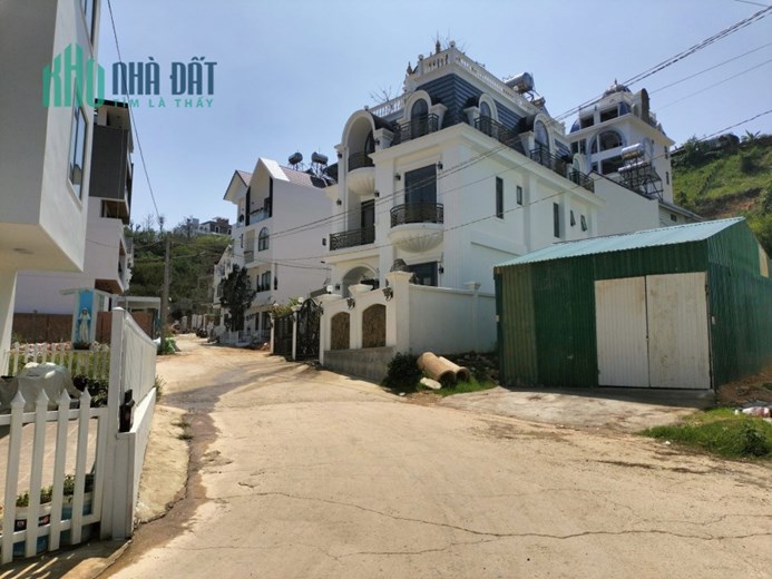 CẦN BÁN LÔ ĐẤT SIÊU ĐẸP KHU BIỆT THỰ AN SƠN PHƯỜNG 4 TP ĐÀ LẠT