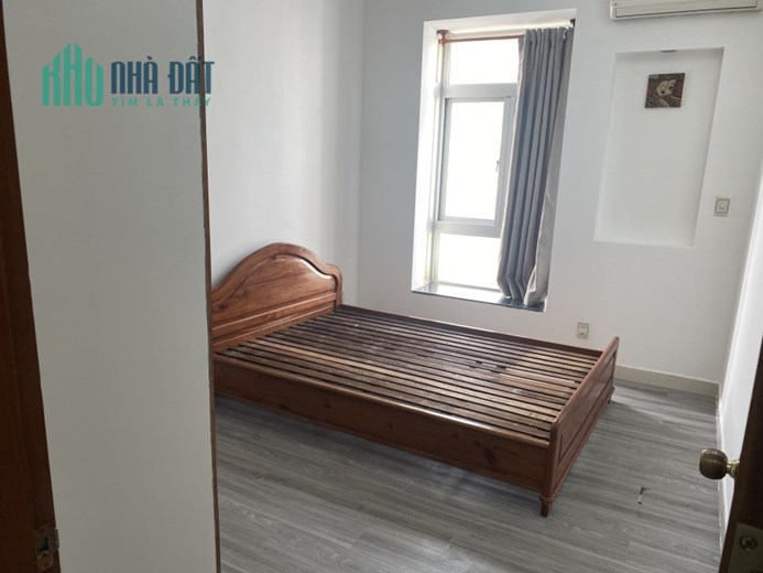 CHO THUÊ CĂN HỘ SKY GARDEN 2, 2 PN, 1WC, GIÁ 11 TRIỆU/ THÁNG