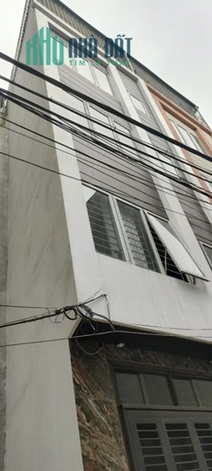 Bán nhà Thạch bán, gần Aeon mail,trường học, 34m2, 5T,giá chỉ 3.2 tỷ