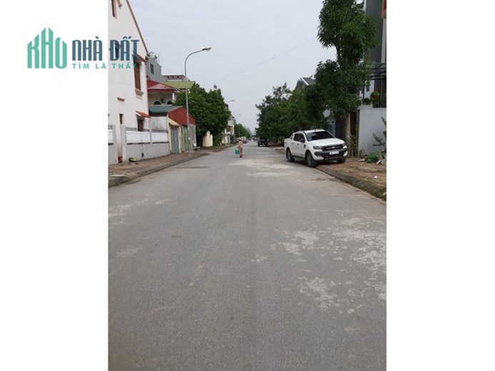 37m2 đất Tái định cư Trâu Quỳ, Gia Lâm, Hà Nội. Chỉ 3 tỷ 199 tr. Lh 0989894845.