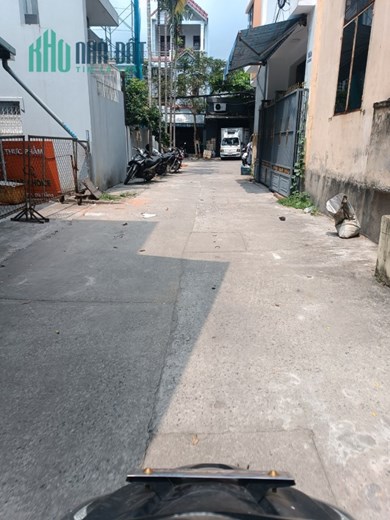 Nhà 80m2 xây 3 tầng đường nhựa Nguyễn Đức Trung 2,x tỷ