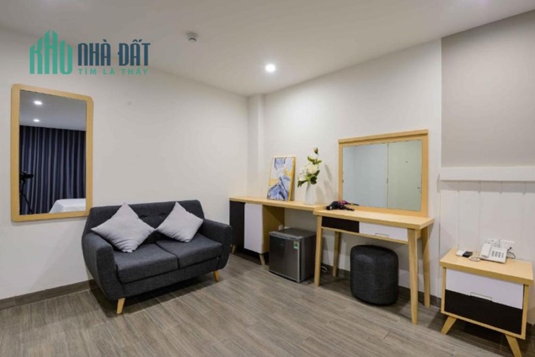 Bán Nhà MT Lý Phục Man, P.Bình Thuận, 110m2,Ngang 7,5m,Dòng tiền 40tr/tháng,Chỉ 130tr/m, rẻ nhất q7