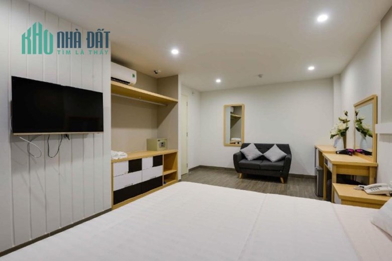 Bán Nhà MT Lý Phục Man, P.Bình Thuận, 110m2,Ngang 7,5m,Dòng tiền 40tr/tháng,Chỉ 130tr/m, rẻ nhất q7