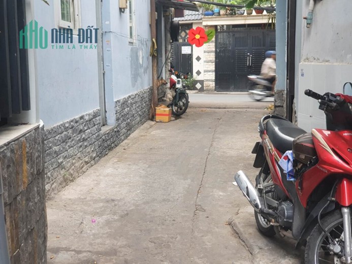 🔥 Nhà ngang hơn 3m Gò Vấp, hẻm xe hơi cách mặt tiền 3 bước chân chỉ nhỉnh 3 tỷ. 🔥