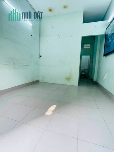 🔥 Nhà ngang hơn 3m Gò Vấp, hẻm xe hơi cách mặt tiền 3 bước chân chỉ nhỉnh 3 tỷ. 🔥