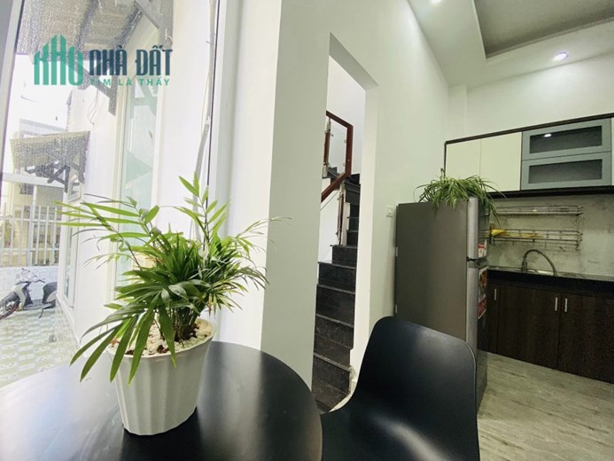 Cần Bán gấp nhà đẹp đường Phan Đình Phùng, Đà Lạt giá chỉ 5.2 tỷ