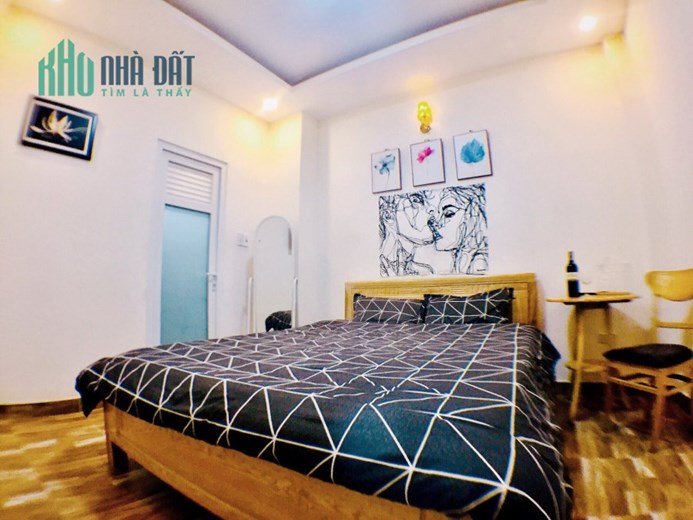 ( Hot Hot ) Chỉ 1.8 tỷ sở hữu căn nhà hẻm ô tô gần chợ Bùi Thị Xuân, Đà Lạt