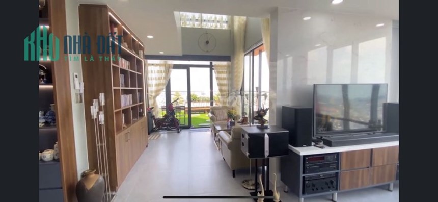 BÁN CĂN DUPLEX 179.8m2 – Giá:7tỷ 2 (Đã có 1 chỗ đậu xe hơi định danh)