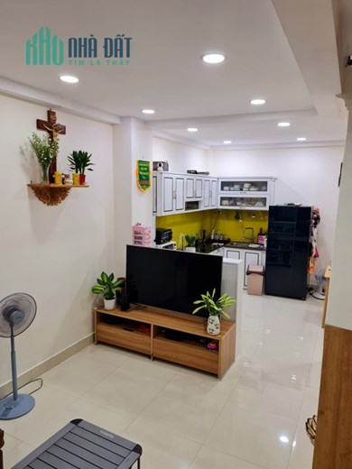 Bán Nhà Mới 3 Tầng - 3 Phòng Ngủ - Cách Đường 5m - Vĩnh Viễn - Quận 10 - 0902934079