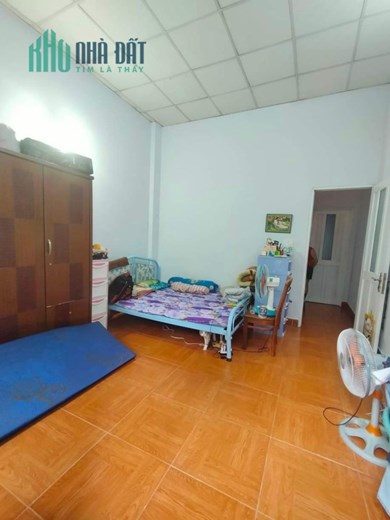 Bán Nhà Quận 12, HXH Tân Thới Nhất, 53M2, 2 Tầng, 2PN, Sân để xe, Chỉ 3 Tỷ 8.