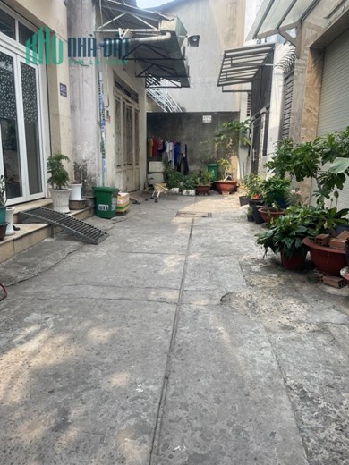 Bán Nhà Quận 12, HXH Tân Thới Nhất, 53M2, 2 Tầng, 2PN, Sân để xe, Chỉ 3 Tỷ 8.