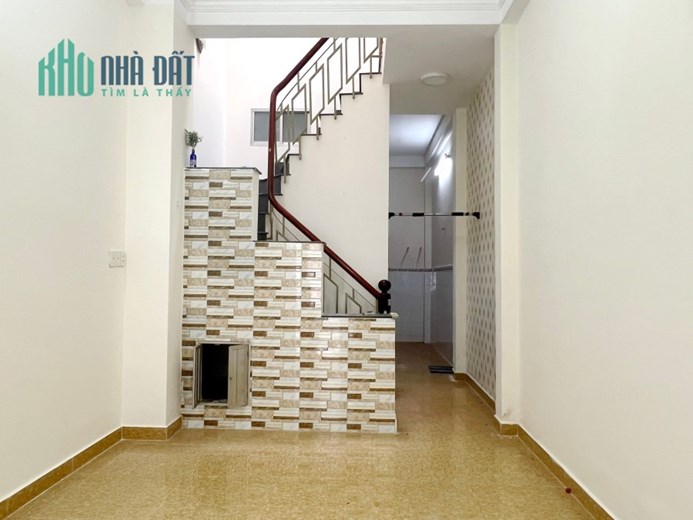 Nhà mới 2tầng hẻm rộng 184 Âu Dương Lân P3Q8 4 tỷ250