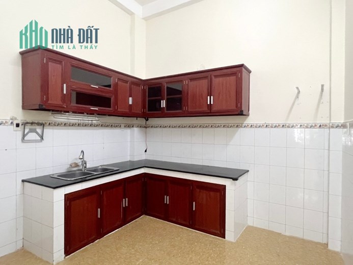 Nhà mới 2tầng hẻm rộng 184 Âu Dương Lân P3Q8 4 tỷ250