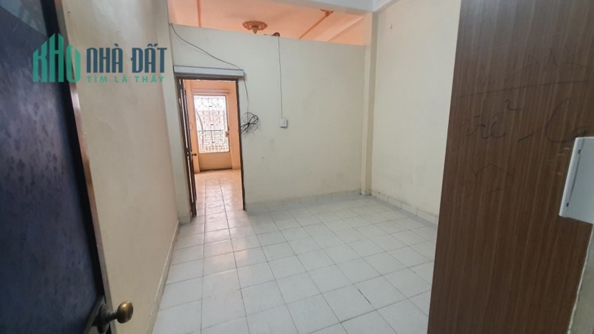 Cho Thuê Nhà Chính Chủ, 13 Triệu, 3 Lầu, Hướng Nam, Hẻm Xe Tải Thông Đường Lạc Long Quân