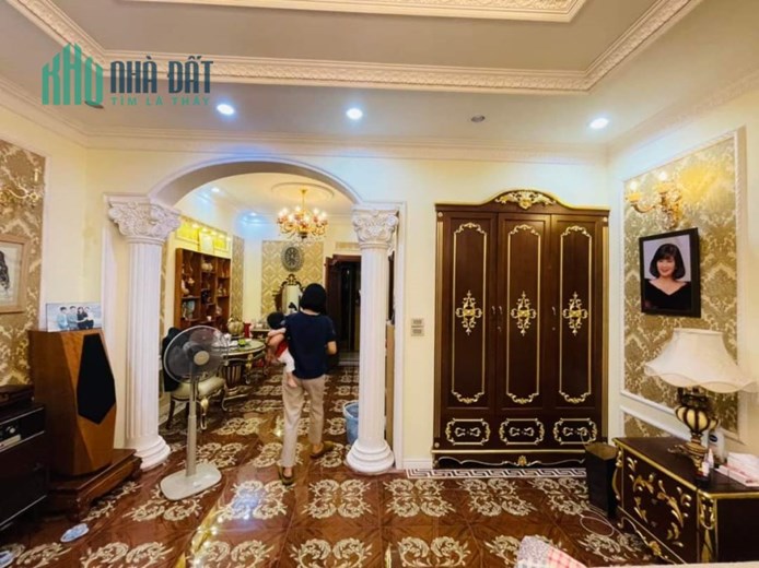 BIỆT THỰ  MẶT HỒ LINH ĐÀM 257m2 KINH DOANH CAFE 57 TỶ CỰC ĐẸP 0585886882