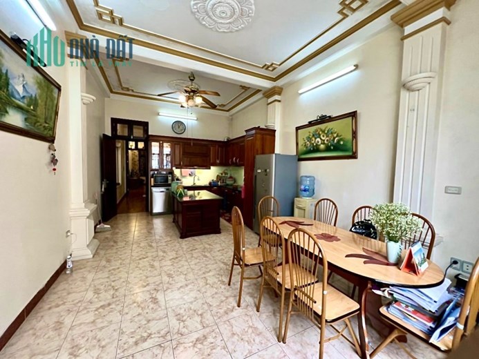 Bán nhà phân lô Phố Nghĩa Đô,Cầu Giấy dt 74 m2 x 4 t mt 4,3 m 2 mặt ngõ 5 m giá 18,5 tỷ
