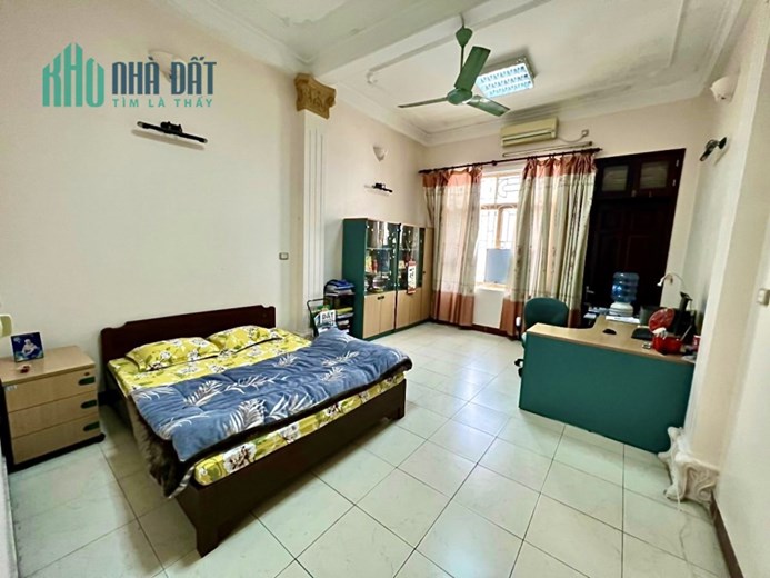 Bán nhà phân lô Phố Nghĩa Đô,Cầu Giấy dt 74 m2 x 4 t mt 4,3 m 2 mặt ngõ 5 m giá 18,5 tỷ