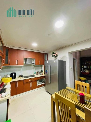 85m Mặt Tiền 6m.Bán Đất Tặng Nhà. Nhà Phân Lô Ô Tô Tránh. Ngõ Thông Tứ Tung. Chủ Nhà Cần Bán Gấp.