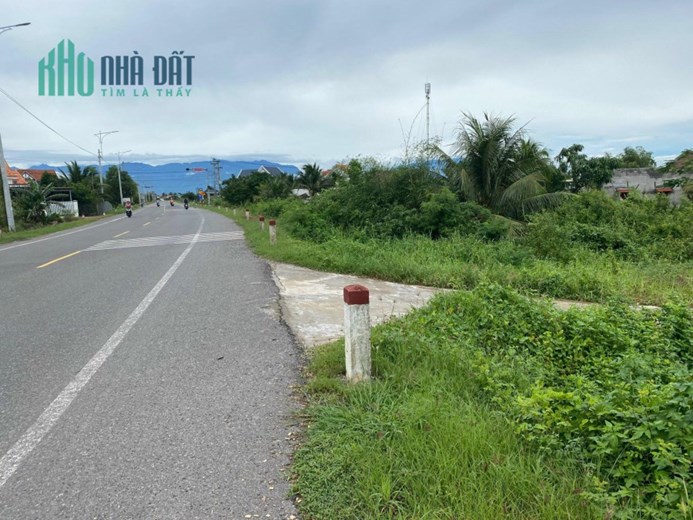 bán lô đất 2 mặt tiền sát quốc lộ 26 giá chỉ 5trieu8 Ninh Binh Ninh Hoà lh 0962130297