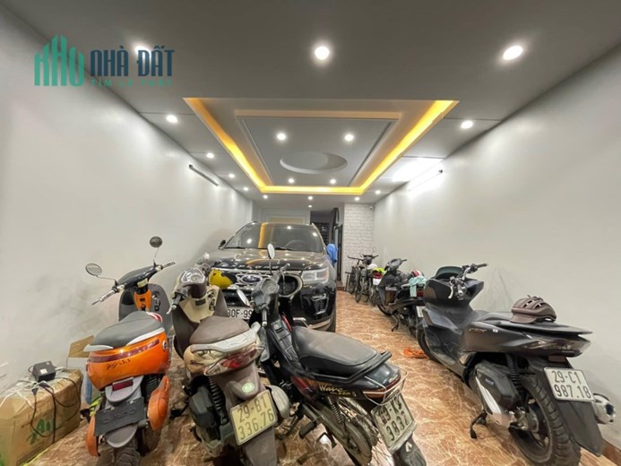 Nhà 60m Xây 7 Tầng Thang Máy Giá 10,8 Tỷ. Chính Chủ Cần Bán Gấp Để Mua Nhà Khác Lớn Hơn.